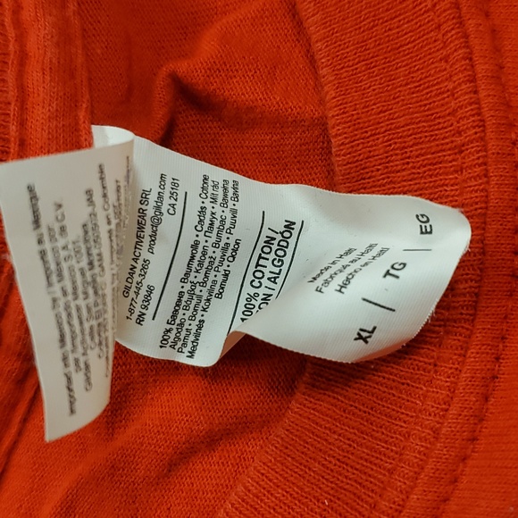 Magnum PI Tshirt xl red unisex shirt never worn - Picture 4 of 6